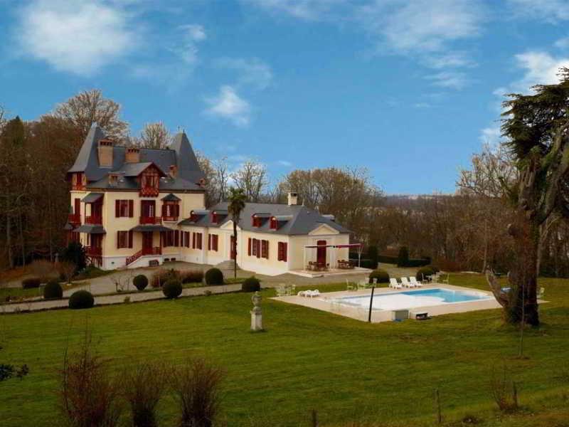 Chateau Estefani Gelos Kültér fotó
